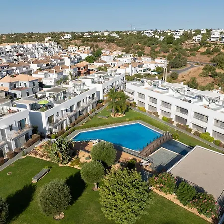Polka, Terraços De Tavira